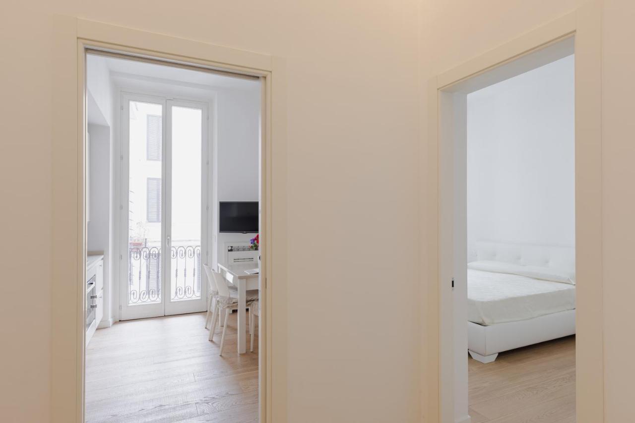 Tritone Minimal Appartement Rome Buitenkant foto